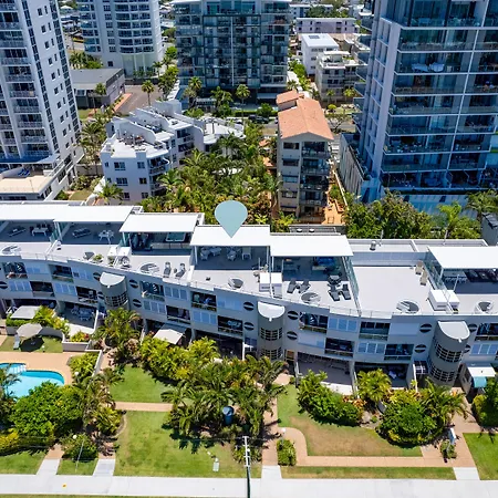 Sundeck Gardens-2