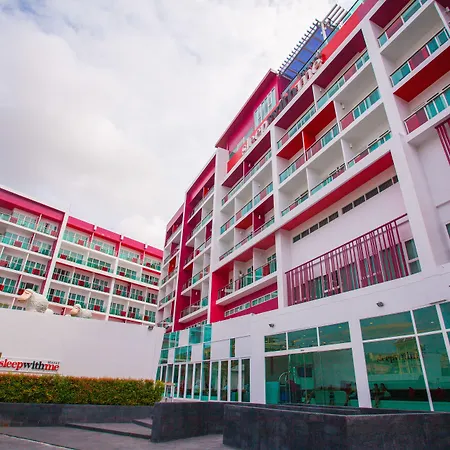 SLEEP WITH ME HOTEL design hotel @ patong (SHA Plus+)-2