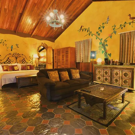 Hotel La Mansion Inn Arenal-3