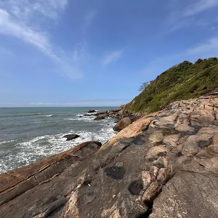 Chale Com Varanda Grande E Terraco Vista Mar-2
