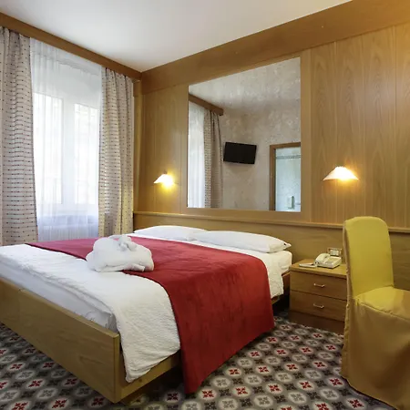 Hotel Olympia-3