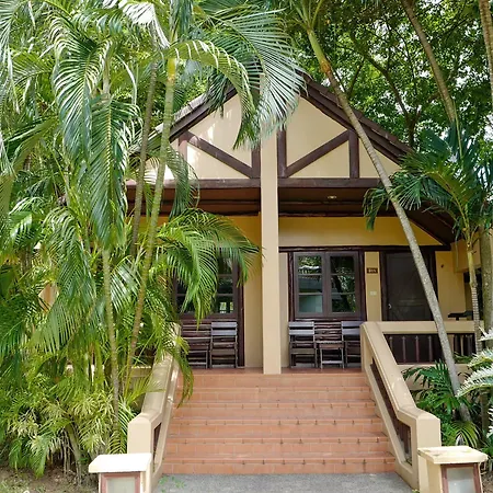Botany Beach Resort Pattaya-3