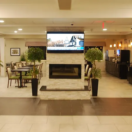 Best Western PLUS Fort Saskatchewan Inn&Suites-3