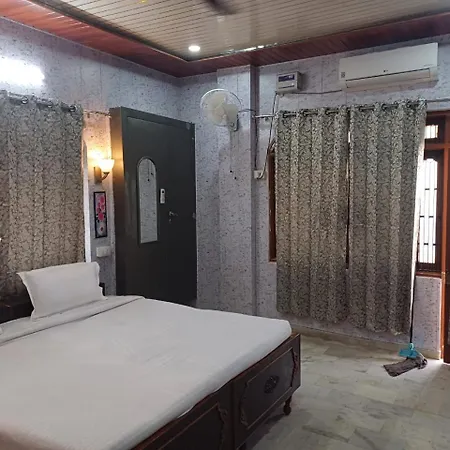Baba Paying Guest House-2