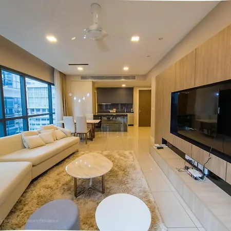 Luxe Spacious 2Br Condo Klcc 600Mbps Full Furnish-3