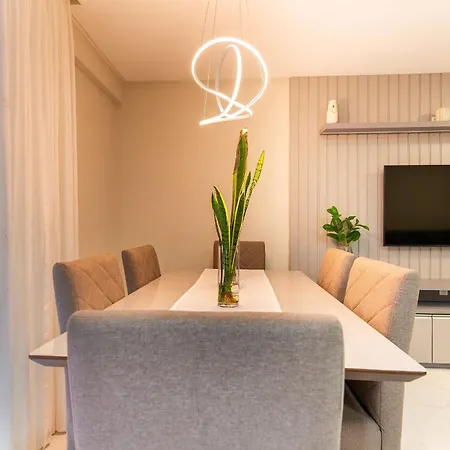 Excelente Apartamento Em Bombas Com Piscina-3
