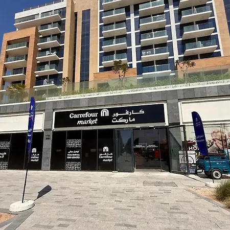 Chic Studio - Luxury Comfort - Dereva Stays-3