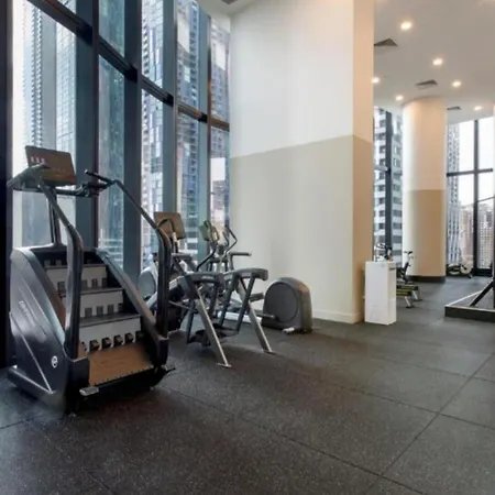 Sky High Brand New 2B2B Apartment At Cbd Mel-3