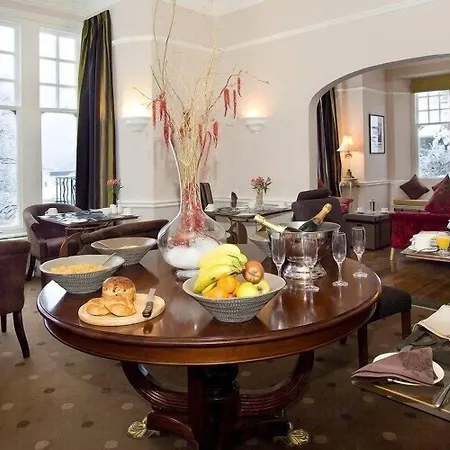 Windermere Boutique Hotel Spa Suites & Hot Tubs-2