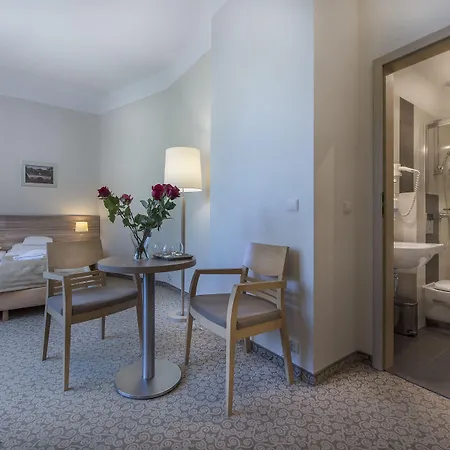 Hotel Cesarskie Ogrody-2