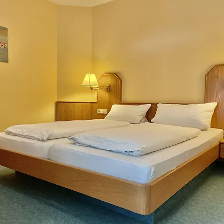 Landhotel zur Linde-3