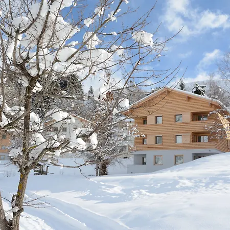 Pradas Resort Brigels-3