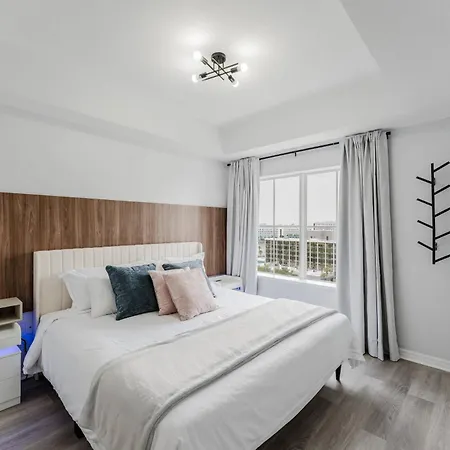 Cozy Apartment At The Point-3