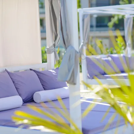 Aura Hotel Adults Only-3
