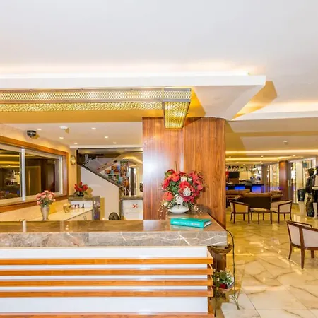 Lavinia Apart & Hotel-2