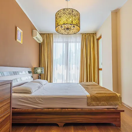 Apart Hotel Golden Line-2