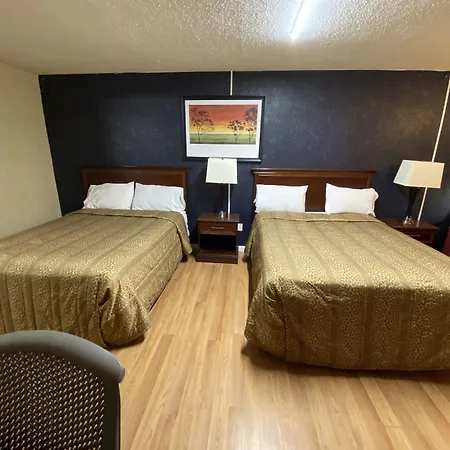 Royal Lodge-2