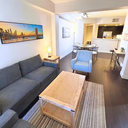 Cozy Apartment Homes On Wilshire Corridor-2