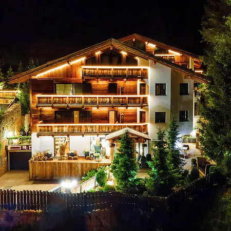 Hotel Montchalet-2