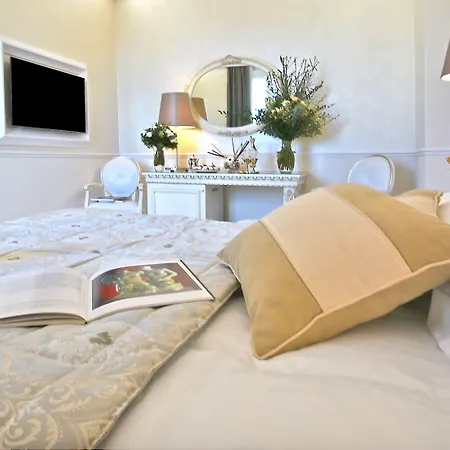 The Moon Boutique Hotel & Spa-3