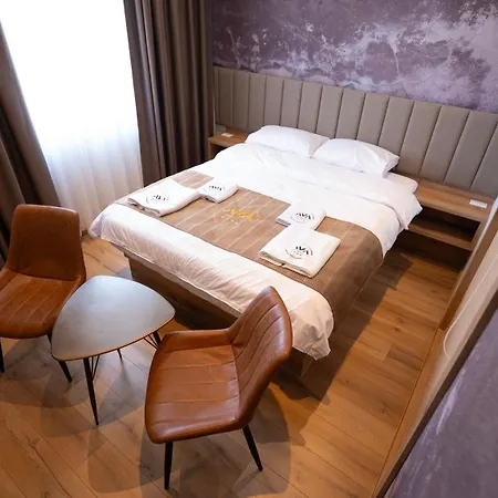 Ava Hotel Prishtina-3
