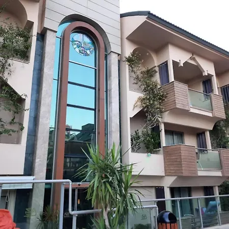 Astoria Resort Hotel&Spa (Adults Only)-3