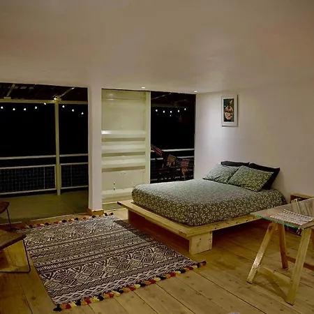 Embibi Mindfulness Cabins-2
