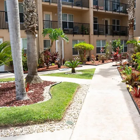 Near Beach Updated Pool & Hot Tub-2