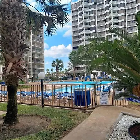 Resort Like Super Heated Pool & Direct Beach Front-2