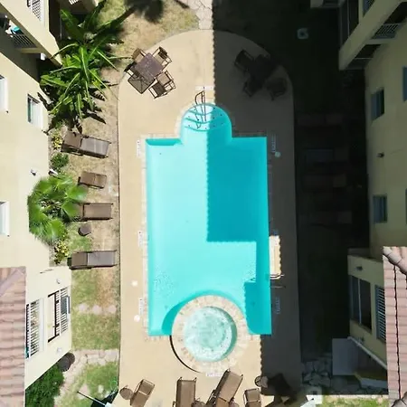 Pool Beach Access Near Claytons Private-2
