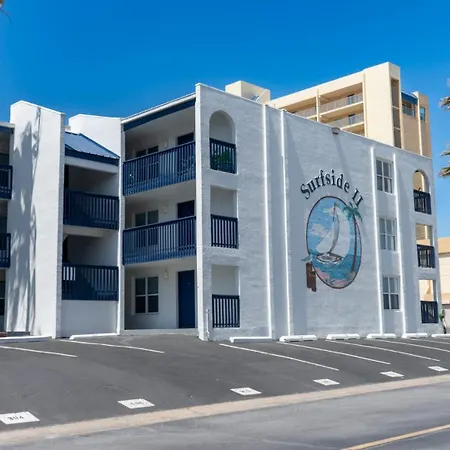 Comfy Updated Beachside Getaway-2
