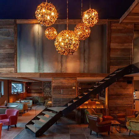 22 Summits Boutique Hotel-3