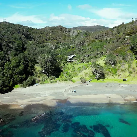 Whananaki Hideaway-2