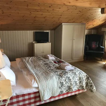 Hamilton Lodge & Spa-2