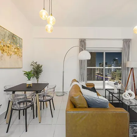 Stunning Space With Full Marina View-3