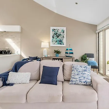 3-Bed With Beach Views And Entertainment Area-2