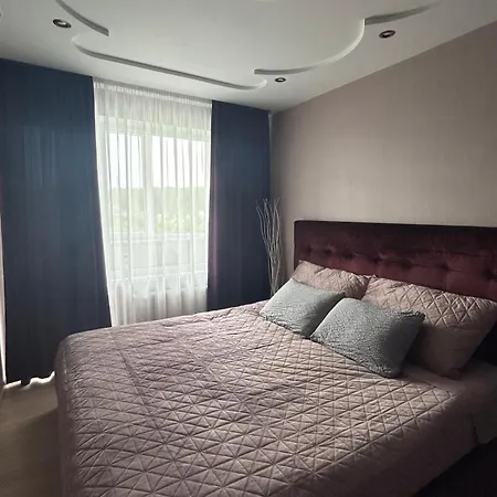 Good J&I Apartment-2
