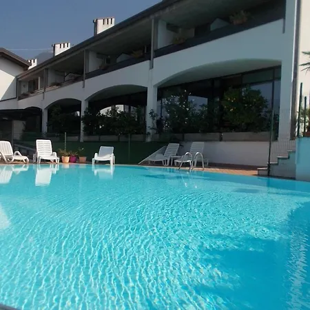 Hotel Laura Christina-2
