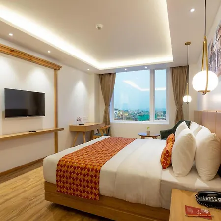 Hotel The Canvas International Near Delhi Airport-2