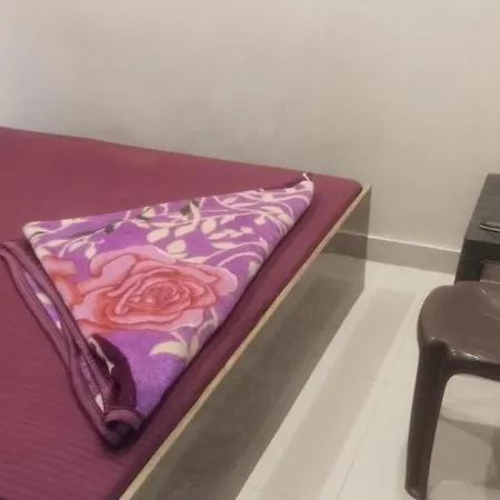 Kashi Kedar Paying Guest House-2