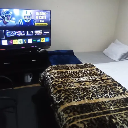 Romantic Guest Rooms-2