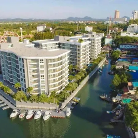 1 Bedroom Apartments In Whale Marina Condo Pattaya Thailand-3