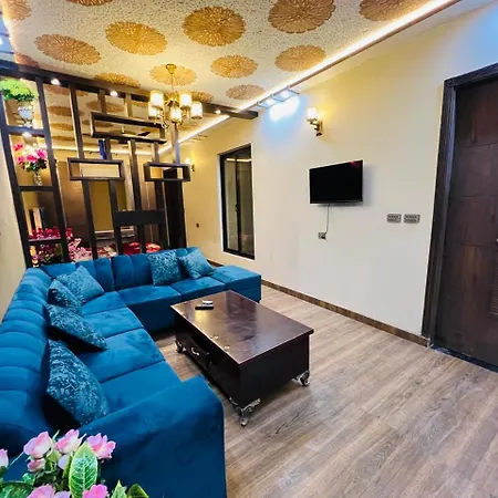 Signature Suite-3
