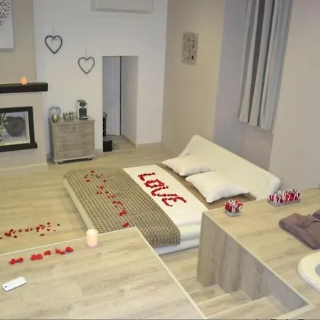 Love Room En Agde-3