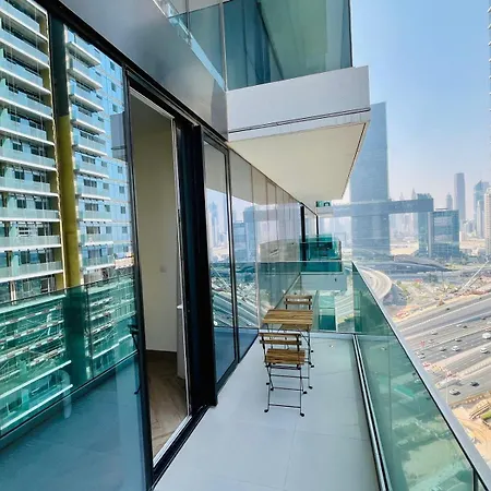 Skyline 22 1 Residence-2