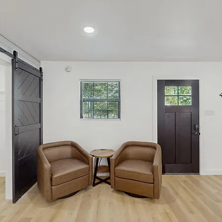 Hilltop Retreat-2