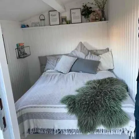 Lovely Holiday Home With Annex And Garden-2