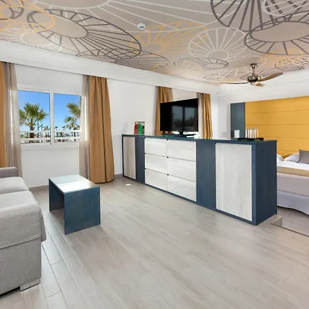 Hotel Riu Chiclana-3