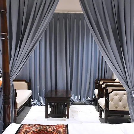 Hotel Rosemary Inn Near Taj Mahal Agra-3