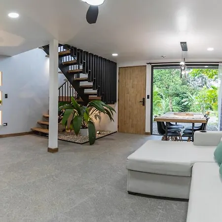 Modern Loft, Volcano View-3